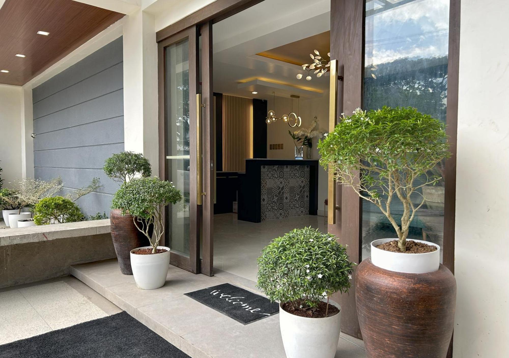 717 Residences Iloilo City Buitenkant foto